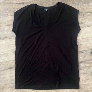 Express Relaxed Fit Black T-shirt